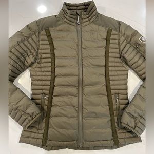 Ladies Kuhl Down Puffer Coat size Medium Olive green